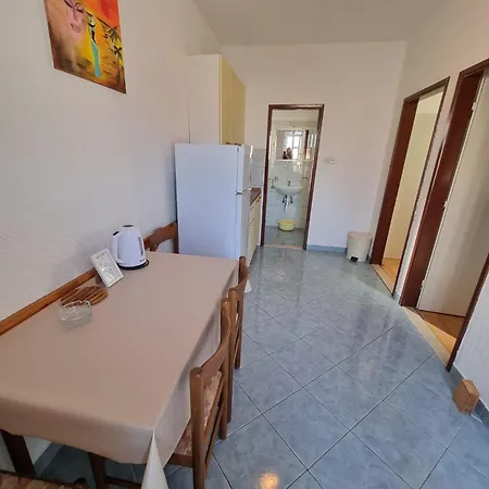 Apartmani Bada Pakostane Exterior photo