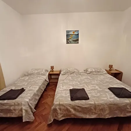 Apartmani Bada Pakostane Exterior photo