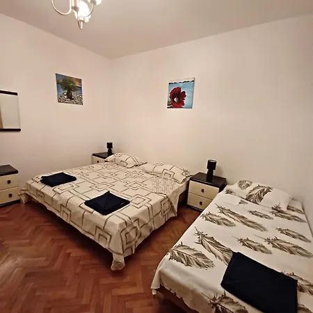 Apartmani Bada Pakostane Exterior photo