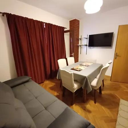 Apartmani Bada Pakostane Exterior photo