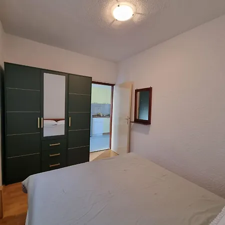Apartmani Bada Pakostane Exterior photo
