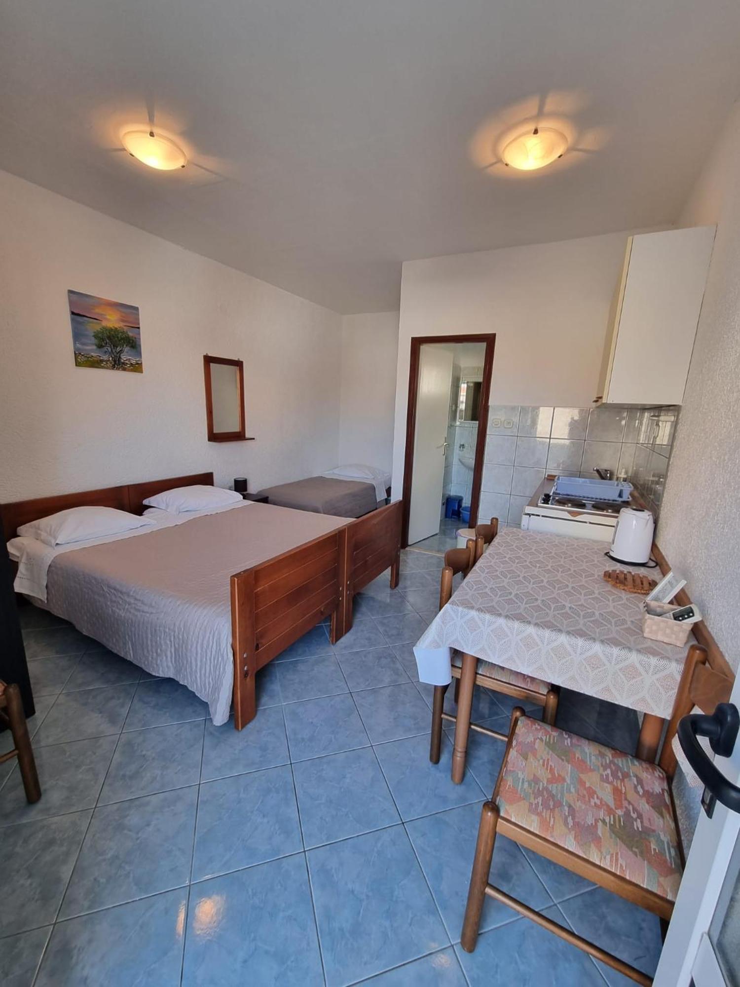 Bada Apartment *
